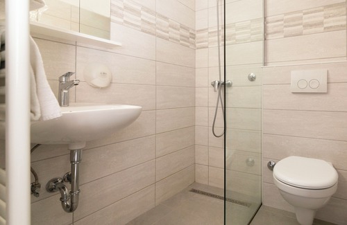 Sodici Hotel | Boarding House Lucija