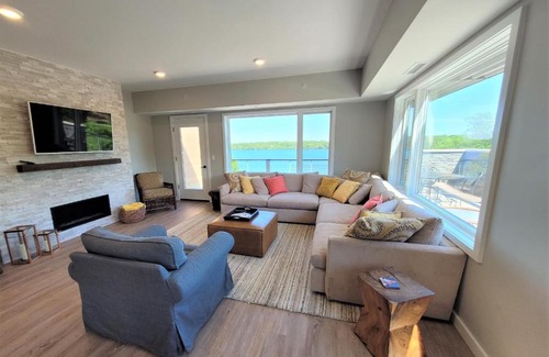 Traverse City House | Boardman Ridge Penthouse Close to Town