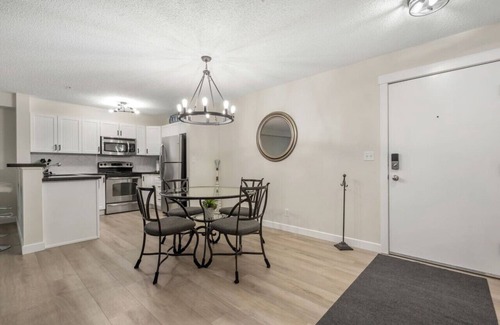 East Kootenay Apartment | Boardwalk Bliss | Outdoor Pool/Hot Tub | Fireplace