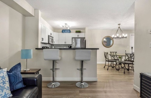 East Kootenay Apartment | Boardwalk Bliss | Outdoor Pool/Hot Tub | Fireplace