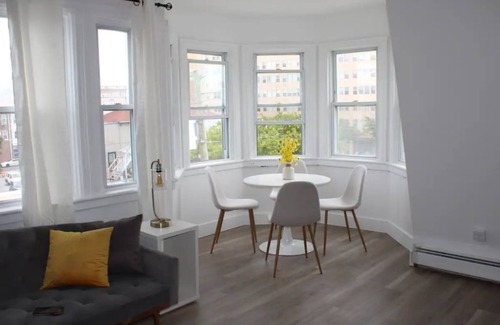 Atlantic City House | Boardwalk Casino 2 Bedroom Rental