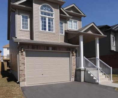 Highland West House | Boardwalk Homes - Vacation Homes & Executive Suites