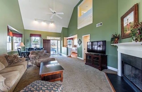 Lake Oconee House | Boardwalk Lake Getaway