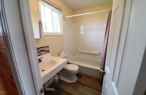 Cavendish Hotel | Boardwalk Motel