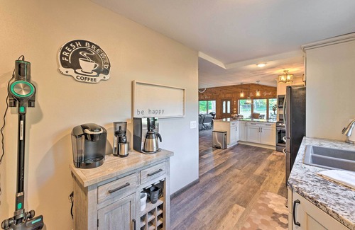 Newville House | Boat Dock & Backyard: 'Rock River Retreat'