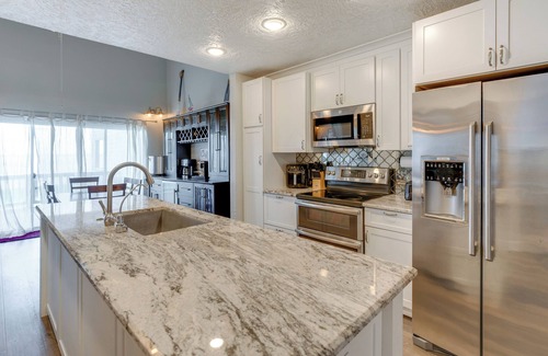 West Livingston House | Boat & Fish: Gem w/Water Views on Lake Livingston