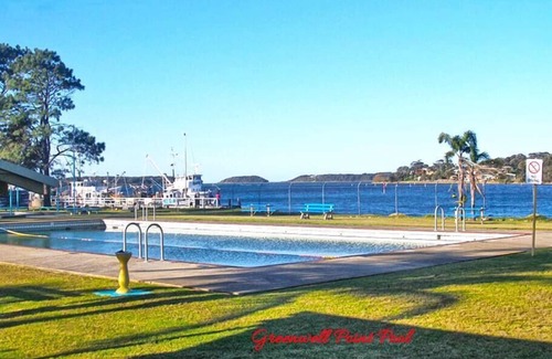 Greenwell Point House | Boat Friendly - Fishing Getaway - Water Views
