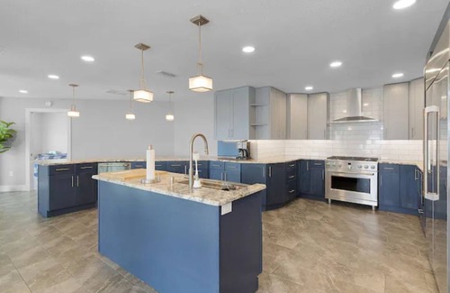 Leesburg House | Boat Friendly & Private Pool Near The Villages