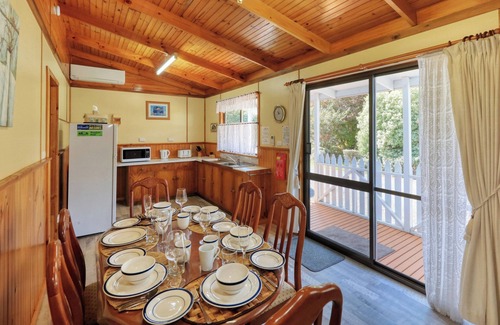 Boat Harbour Cottage | Boat Harbour Garden Cottages