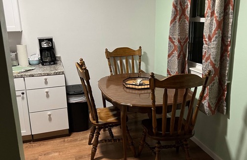 Willoughby Spit Apartment | Boat House Ground Floor #2 - 1 BR WaterFront, Wifi by RedAwning