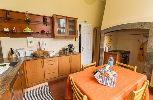 Povoacao House | Boat house sleeps 4 in Furnas lagoon shore with canoes and bicycles