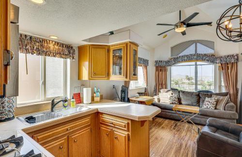 Lake Havasu City House | Boat Launch and Mtn Views Lake Havasu Cabin