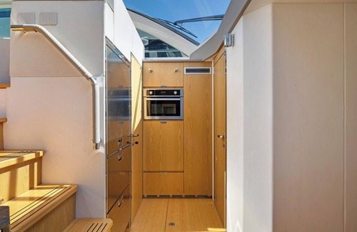 Mount Vesuvius - Pompei Boat Rental | Boat 'Offside Rio 56 Sport' with Sea View and Air Conditioning