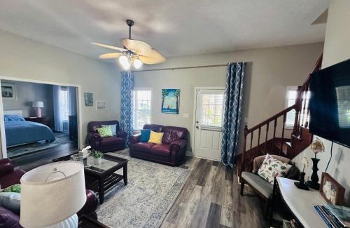 Cedar Point House | Boat & pet friendly