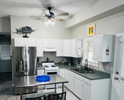 Cedar Point House | Boat & pet friendly