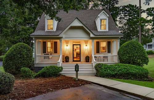 Lake Oconee House | Boat Slip/Reynolds/Lake Oconee Views