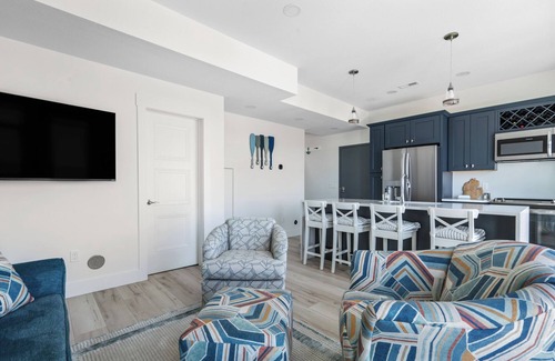 Oden Condo | Boathouse Bliss Condo on Crooked Lake