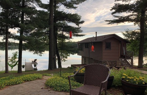 Deerwood Cabin | Boathouse on the Lake