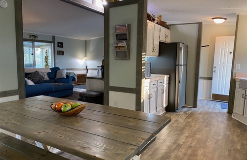 Sister Lakes House | Boating and Kayaking in Popular Sister Lakes