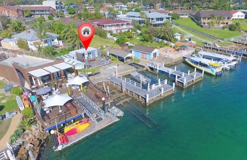 Huskisson House | Boatshed