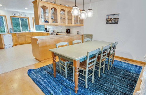 Yachats Apartment | Bob Creek Loft - Cape Perpetua Area