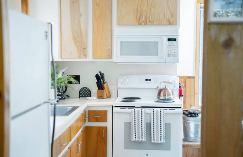 Killington House | Bob's Sled Lodge – 2BR Killington Retreat Near Slopes & Trails