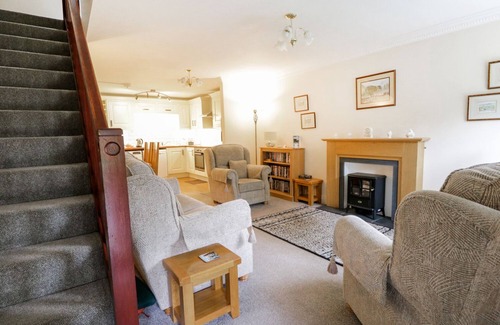 Crosthwaite Cottage | BOBBIN MILL COTTAGE, pet friendly, with a garden in Crosthwaite