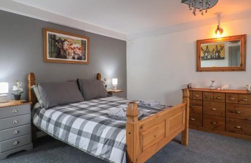 Chard House | Bobby's Lodge