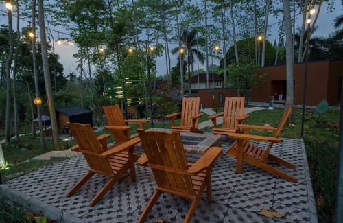 Megamendung Cabin | Bobocabin The Tavia Puncak