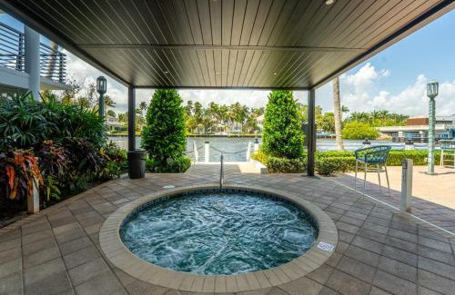 Boca Raton Apartment | Boca Coastal Waterfront Stay - 2BR 2BA - Pool, Gym, Parking, Walk to Beach