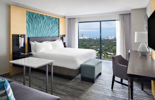 Boca Raton Hotel | Boca Raton Marriott at Boca Center