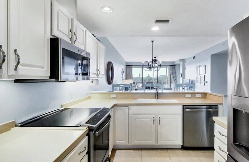 Placida House | Boca Vista - stunning water views, kayaks to enjoy