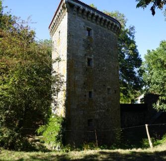 Moutiers-Sous-Chantemerle Bed & Breakfast | Bocage Belle Histoire