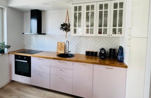 Wola Duchacka Apartment | Bochenka Apartments II
