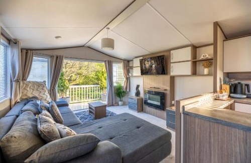 Morpeth Apartment | Bockenfield Park country Lodge with hot tub