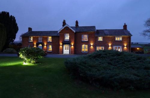 Trefeglwys House | Bodaioch Hall