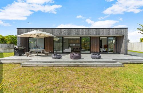 Mangawhai Heads House | Bodan Bach - Mangawhai Holiday Home