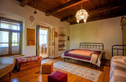 Mirzaani Apartment | Bodbe Shinn