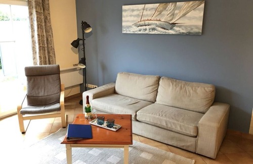 Pruchten House | Boddensurfer 2a Comfortable holiday residence