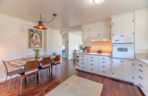 Salmon Creek House | BodegaBreeze:Magical Walk to Beach!Home+Studio!FUN inHomeBodega Bay!HtTb/WiFi
