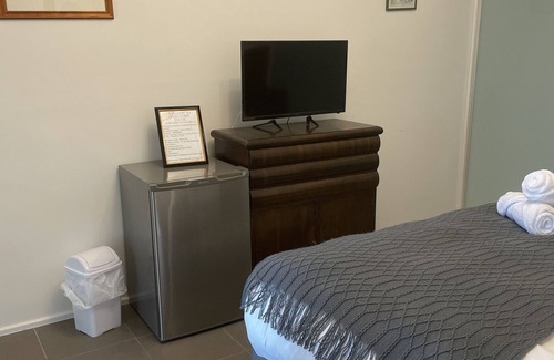 Kyneton Bed & Breakfast | Bodkin Suite #3 Looks to Mt Macedon.