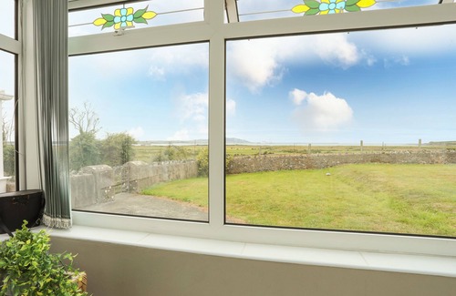 Holyhead Cottage | Bodlasan Groes House