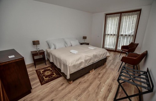 Tokaj Apartment | Bodrog33 Riverhouse