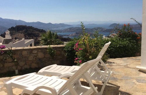 Gundogan Villa | Bodrum Yalikavak Family House with Panoramic Sea View
