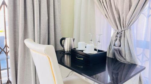 Makhuduthamaga Hotel | Boeketlong Lodge