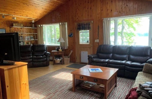 Northfield House | Bog Lake Cove (Downeast Maine 4-bedroom retreat)