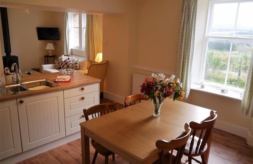 Aberlour Cottage | Bogroy - a cottage that sleeps 6 guests in 3 bedrooms