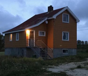Dverberg House | Bogstrand, Dverbergveien 11, 8485 Dverberg