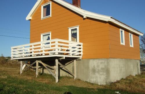 Dverberg House | Bogstrand, Dverbergveien 11, 8485 Dverberg