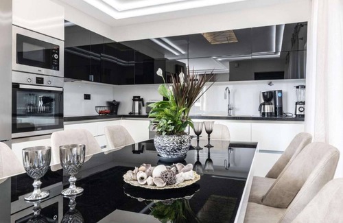 Kalpaki Villa | BOHEME MODERN VILLA-VILLA